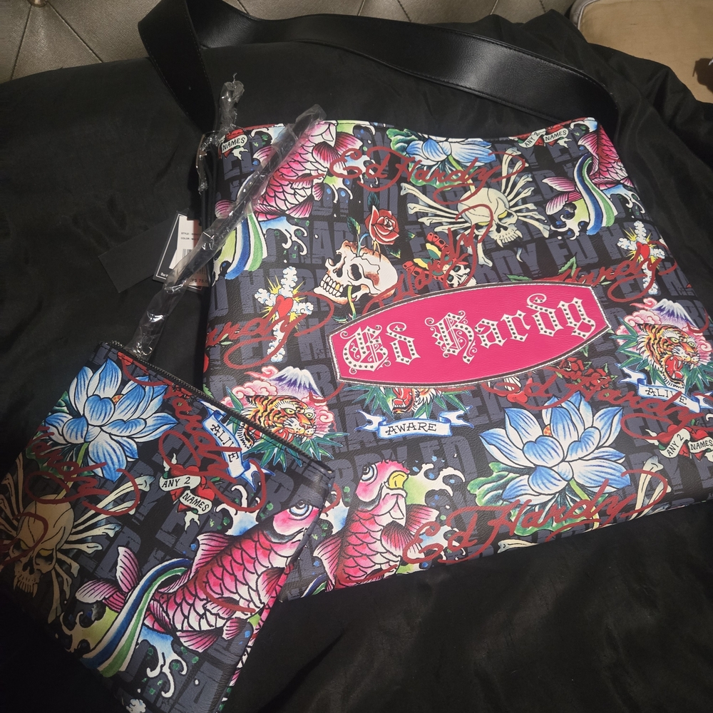 Ed Hardy Tattoo print Handbag with matching Wrisrlet